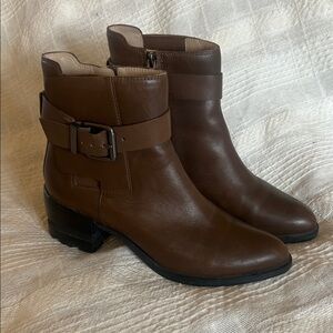Carolinna Espinosa Brown Leather Ankle Boots (7.5)